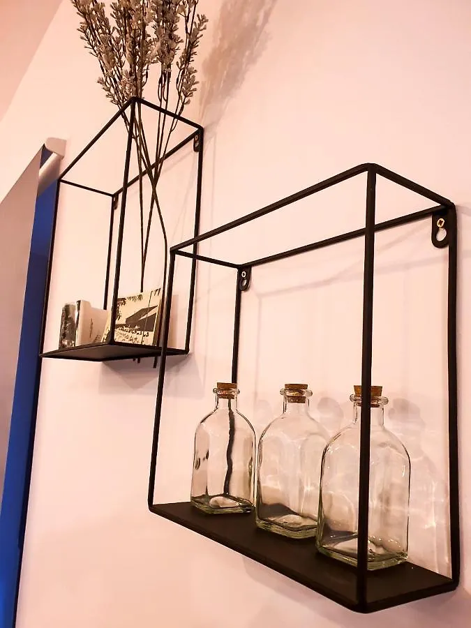 Urban Retreat: Industrial Chic 1Br Ap - Heart Of Bucharest Apartment