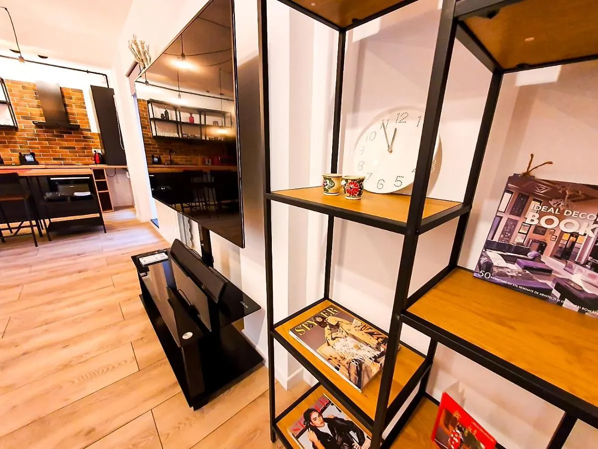 Urban Retreat: Industrial Chic 1Br Ap - Heart Of Bucharest Apartment